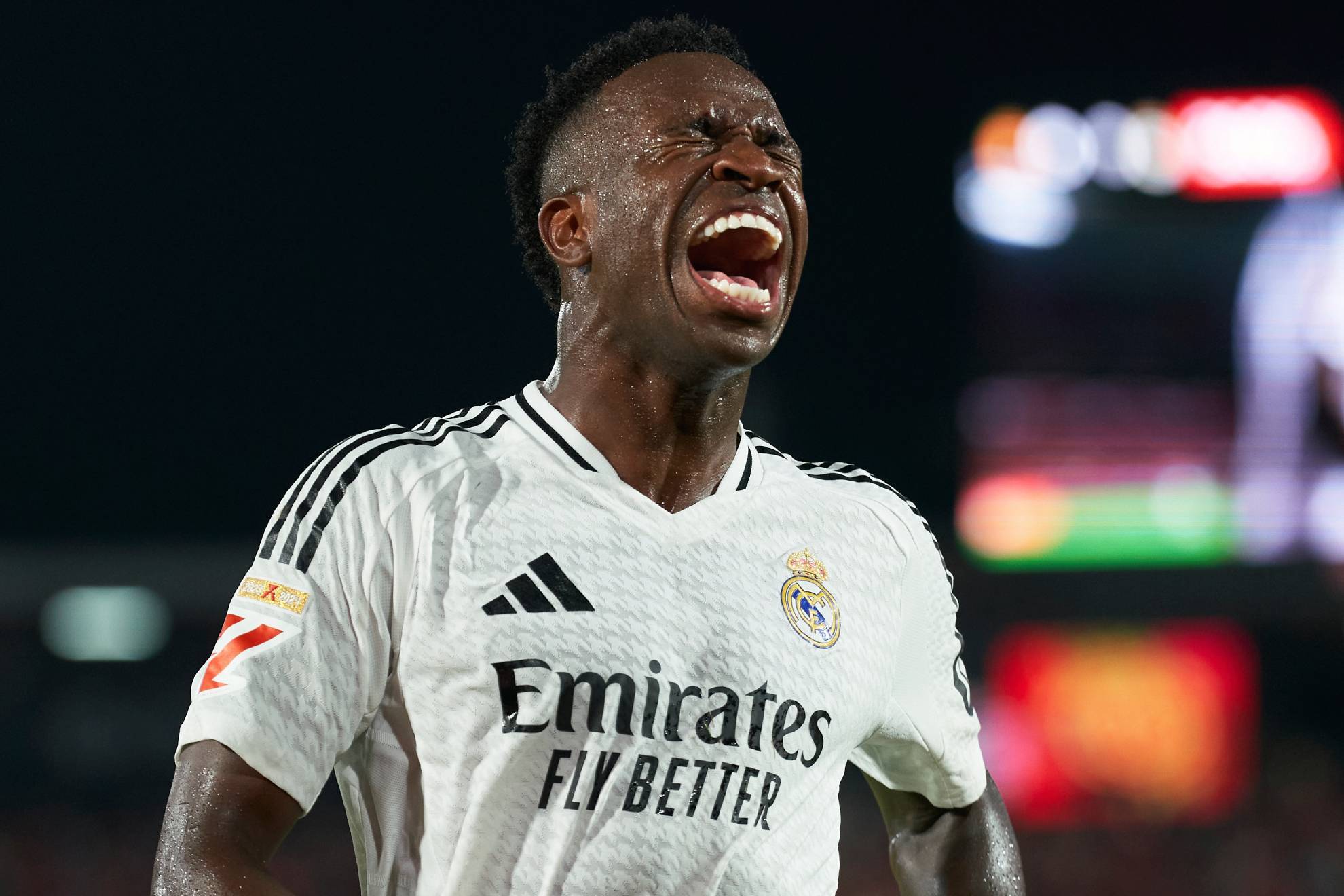 时察觉进球 时察觉进球