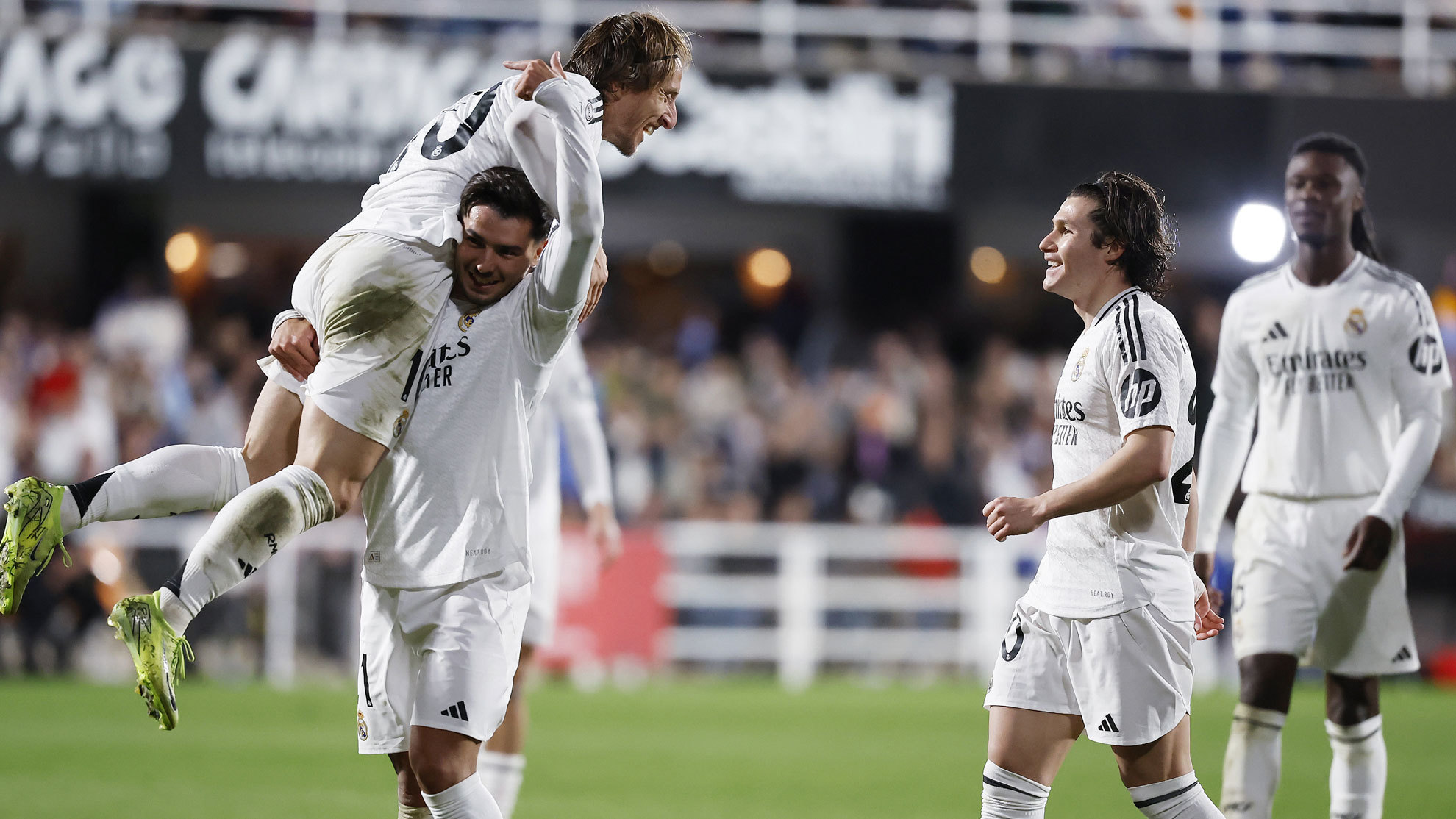 裁判原本应 裁判原本应